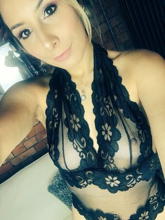 Mariah Leonne Nude Leaks OnlyFans Photo 120