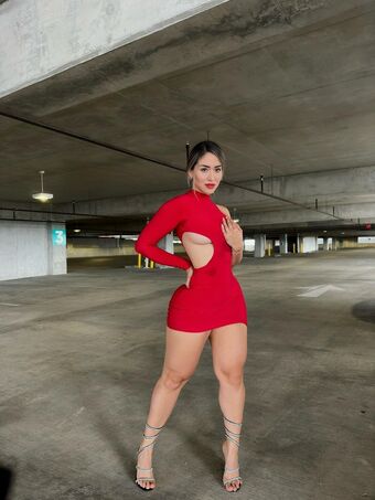 Maricel Freire Hotwife