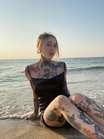marrllaa Nude Leaks OnlyFans Photo 75