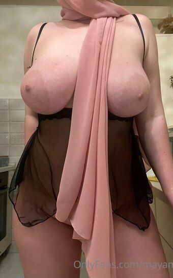 Maya Martinni Nude Leaks OnlyFans Photo 5