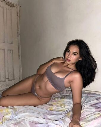 Melody Anne Nude Leaks OnlyFans Photo 4