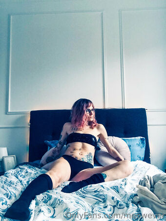 meowever Nude Leaks OnlyFans Photo 5