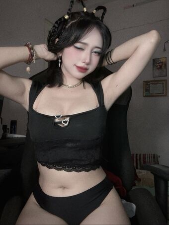 Mercury Nguyen Nude Leaks OnlyFans Photo 59