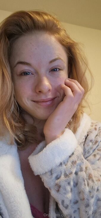 mia_ganz_privat Nude Leaks OnlyFans Photo 4