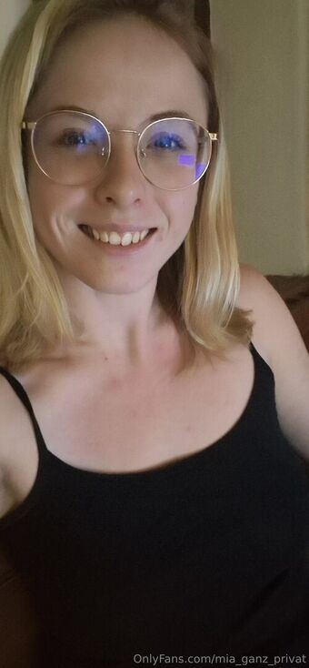 mia_ganz_privat Nude Leaks OnlyFans Photo 28