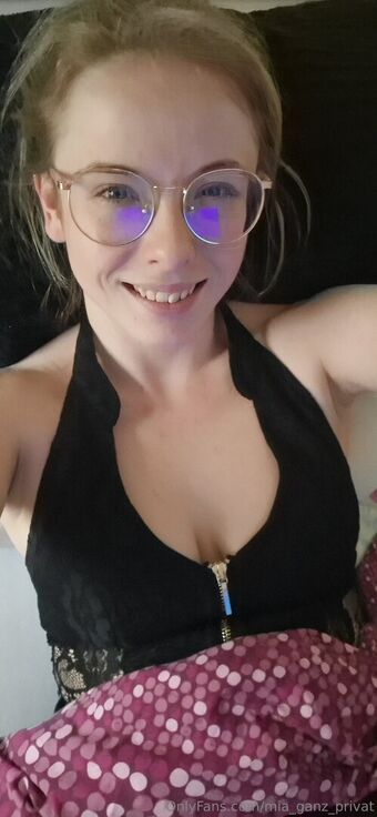 mia_ganz_privat Nude Leaks OnlyFans Photo 38