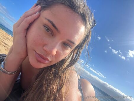 Mia Gibbs Nude Leaks OnlyFans Photo 26