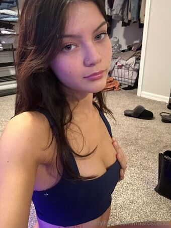 miafosterxx