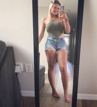 mianancy Nude Leaks OnlyFans Photo 11