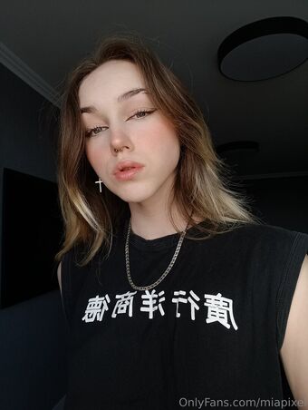 miapixel Nude Leaks OnlyFans Photo 6