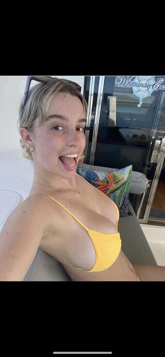 Micaela Metcalf Nude Leaks OnlyFans Photo 33