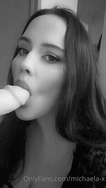 michaela-x Nude Leaks OnlyFans Photo 20