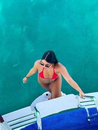 Michelle Thielen Nude Leaks OnlyFans Photo 48