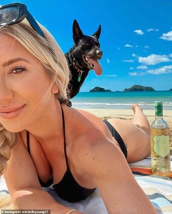 Michelle Young Nude Leaks OnlyFans Photo 7