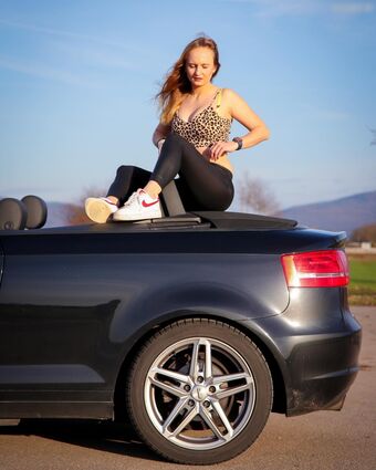 Michellegrsz / 112_michelle