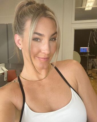 Mikaela Mayer Nude Leaks OnlyFans Photo 27