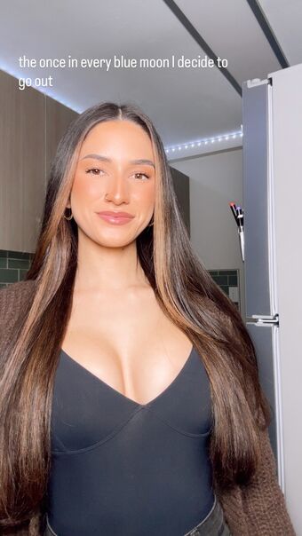 Mikaelachavezt Nude Leaks OnlyFans Photo 19