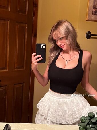 Mikahhlynn