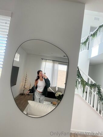 mikahl Nude Leaks OnlyFans Photo 14