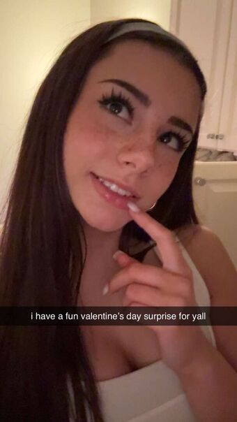 Mikayla Campinos Nude Leaks OnlyFans Photo 221