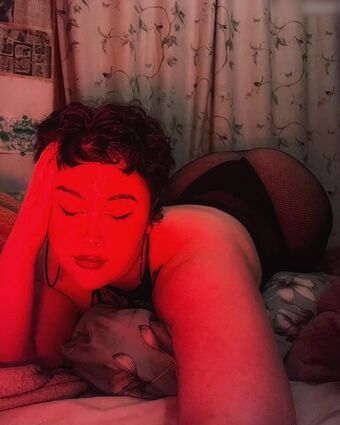 mila bloom