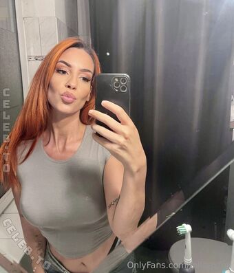 Mila Fox