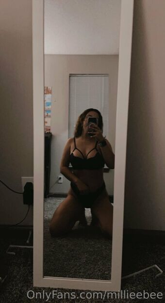 millieebee Nude Leaks OnlyFans Photo 2