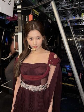 Minatozaki Sana Nude Leaks OnlyFans Photo 73