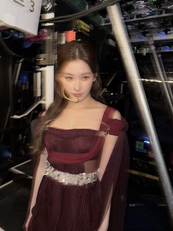 Minatozaki Sana Nude Leaks OnlyFans Photo 78