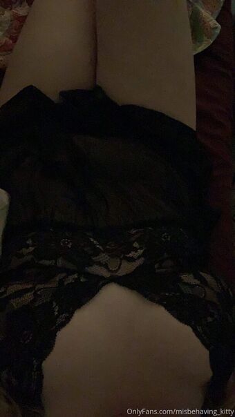 misbehaving_kitty Nude Leaks OnlyFans Photo 9