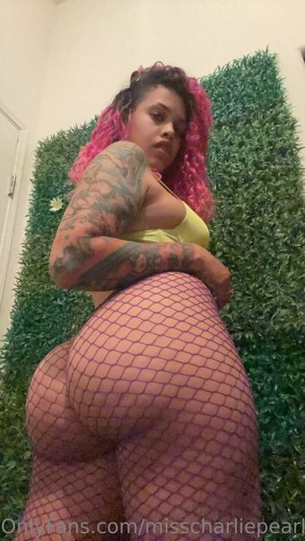 Miss Charlie Pearl Nude Leaks OnlyFans Photo 10