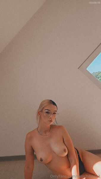 Miss2Shade / Annika Stratmann