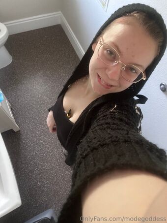 modegoddess Nude Leaks OnlyFans Photo 18