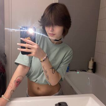 Molli Nude Leaks OnlyFans Photo 25