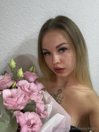 molly_dollyyy