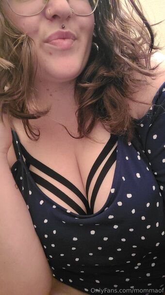 mommaof Nude Leaks OnlyFans Photo 11