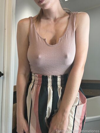 mommelonss