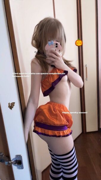 Momosharkk Nude Leaks OnlyFans Photo 4