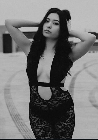 Mona Lenaa Nude Leaks OnlyFans Photo 29