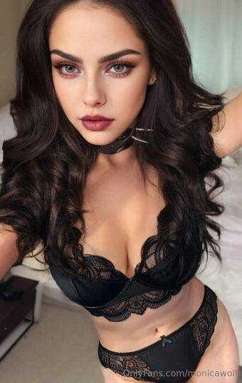 monicawolf