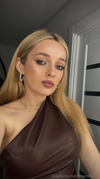 moonlitkitty Nude Leaks OnlyFans Photo 14