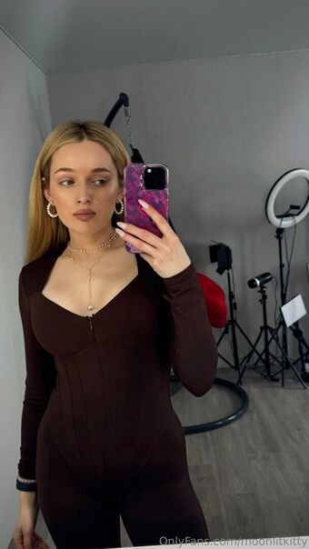 moonlitkitty Nude Leaks OnlyFans Photo 15