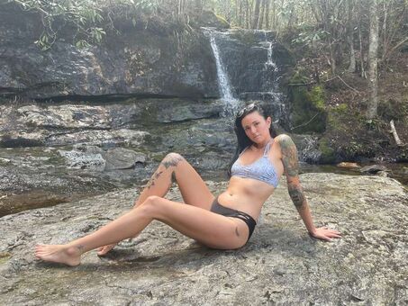morticia Nude Leaks OnlyFans Photo 39