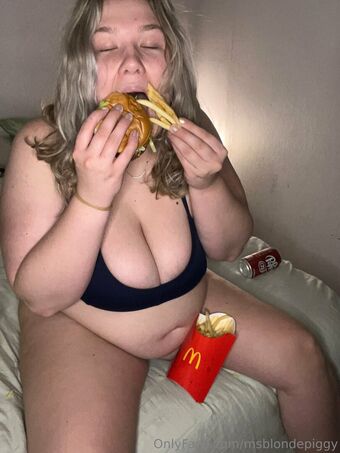 msblondepiggy Nude Leaks OnlyFans Photo 15