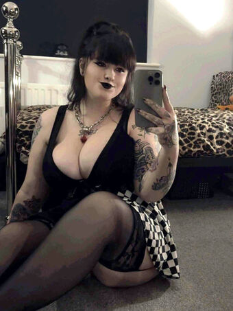 museofthedamned Nude Leaks OnlyFans Photo 17