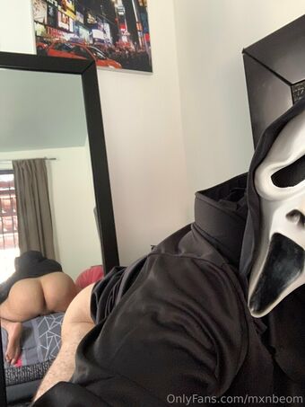 mxnbeom Nude Leaks OnlyFans Photo 4