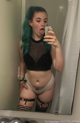 mystik_minx