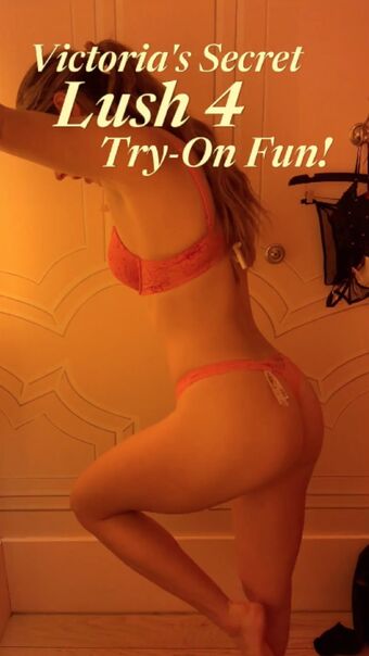 Nadia Foxx Nude Leaks OnlyFans Photo 166