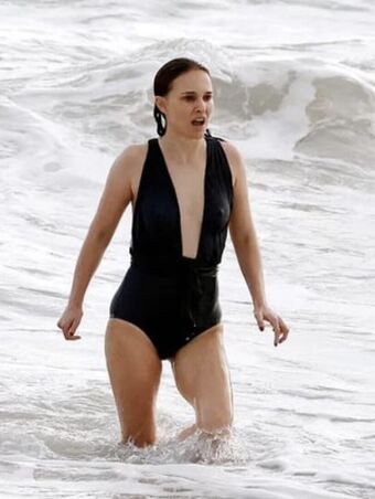 Natalie Portman Nude Leaks OnlyFans Photo 561