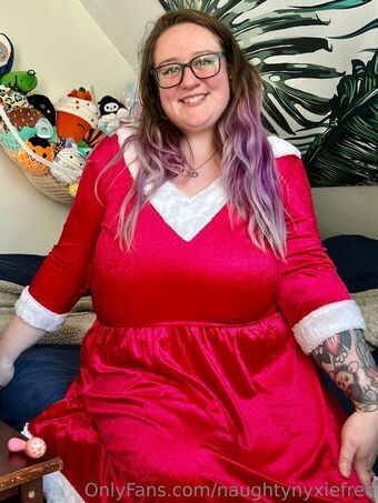 naughtynyxiefree
